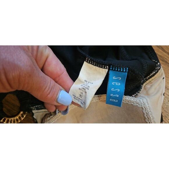 SESSA Sexy Haulter Conturing One-Piece Swimsuit Women's Size 10 - Picture 4 of 4